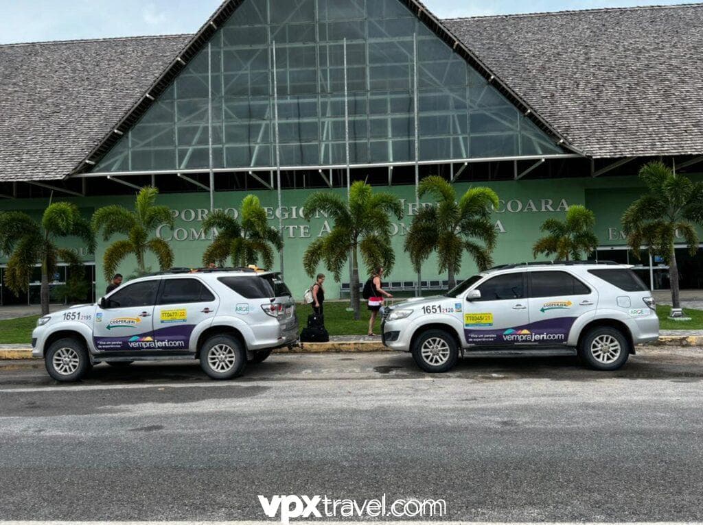 COMBO IDA E VOLTA Transfer Privativo de Fortaleza para Jericoacoara em veículo para até 4 passageiros em Toyota Hilux ou Similar